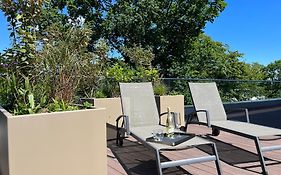 White Pearl Apartment 4 01